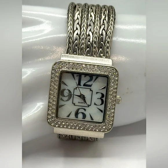 Chico’s silver tone 7 strand band watch. NWOT - Picture 1 of 5